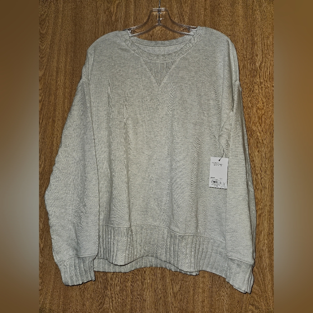 NWT Womens sweater